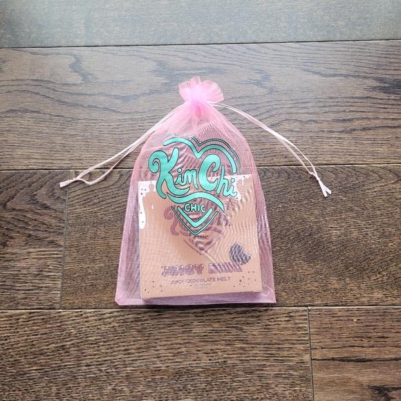 Kimchi Chic Juicy Nine Pressed Eyeshadow Palette - Picture 11 of 13